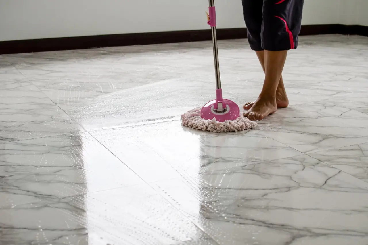 Come pulire i pavimenti in marmo senza rovinarli